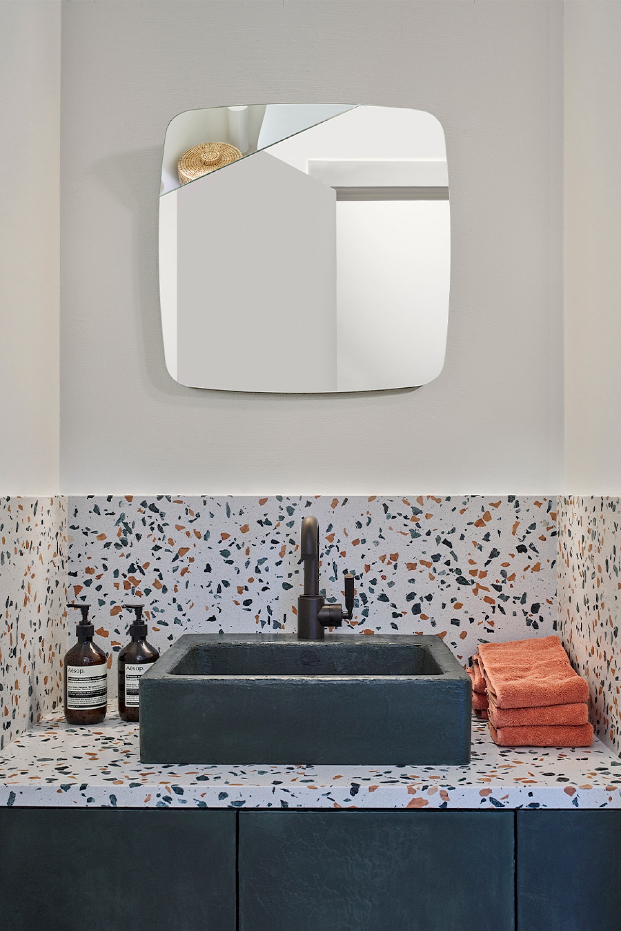 2825_101_tilt_decor6-1 Miroir Tilt – Image 1