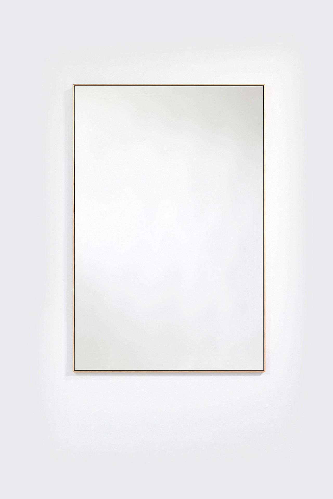 2901_241_lucka_oak_rect_packshot Miroir Lucka Clear Oak Rect. – Image 1